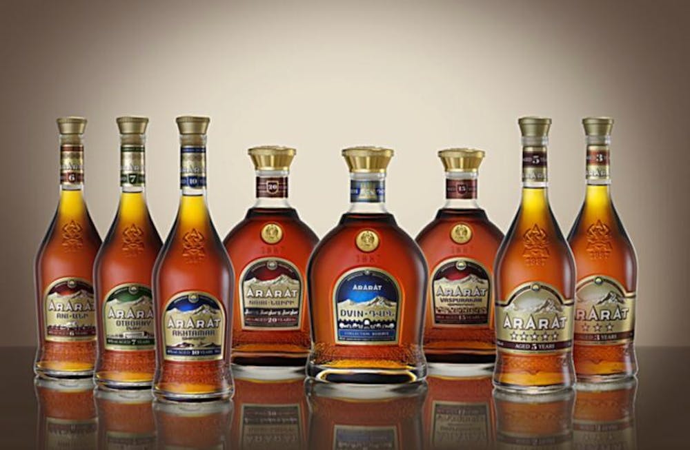 Ararat '5 Star' w/2-50ml GIFT Brandy :: Brandy & Grappa