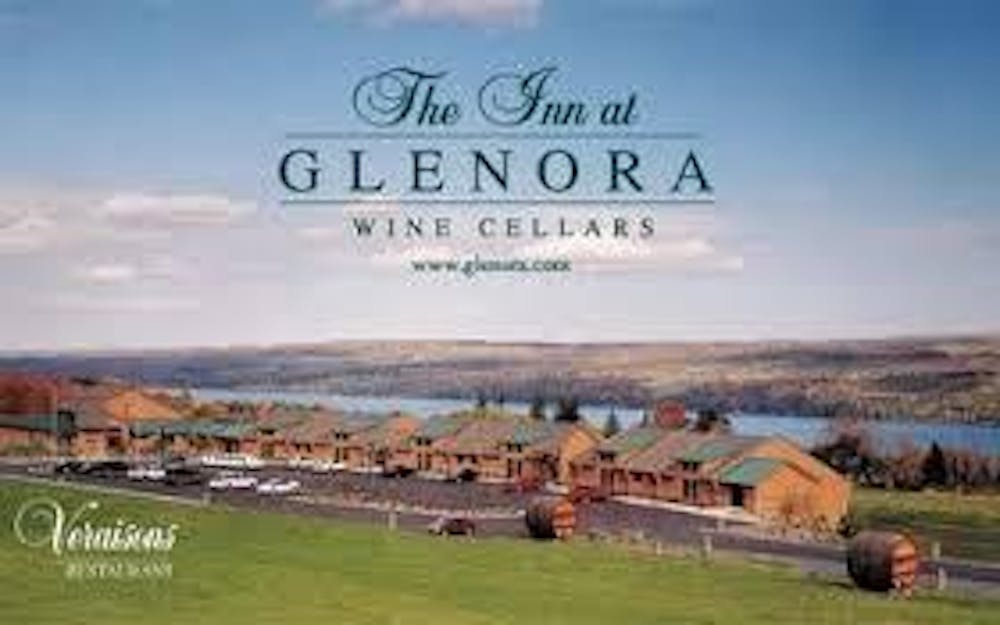 ワイン Berrisweet Glenora Wine Cellars Blueberry Breeze NV :: New York White
