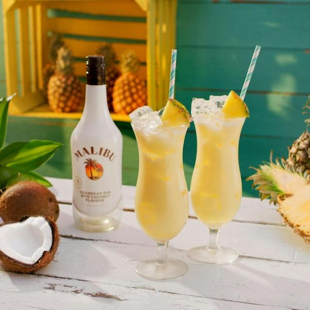 Malibu Pina Colada Light :: Rum