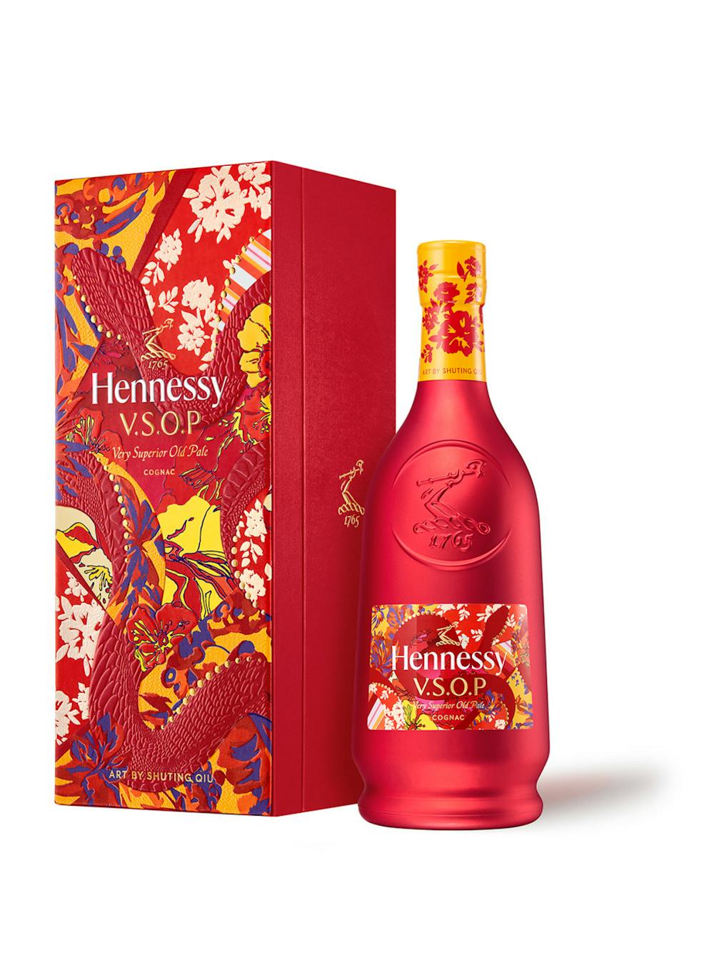 Hennessy VSOP Lunar New Year 2025 LE Bottle and Gift Box :: Cognac